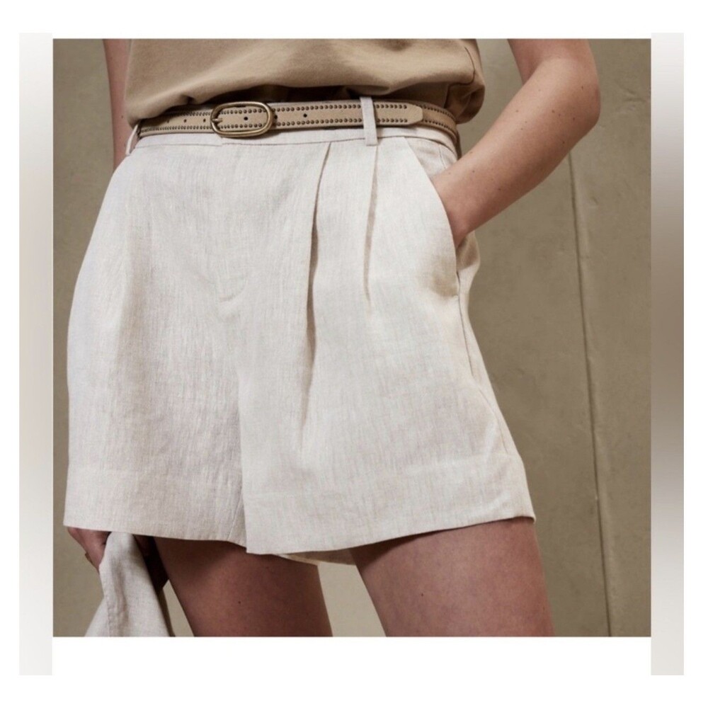 Banana Republic Palma 4” Linen Shorts Women's Size 12P Beige High Rise Pleated